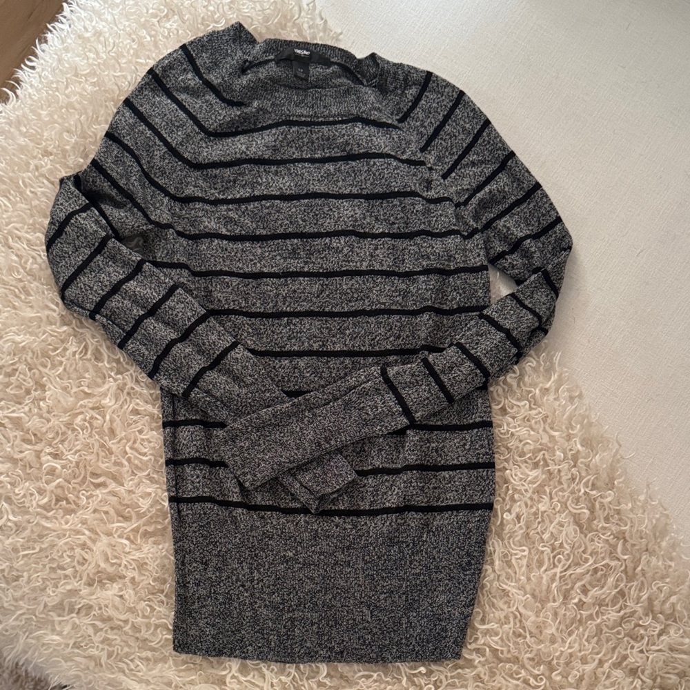 NWOT Mossimo Gray and Black Striped Crewneck Sweater size small.
